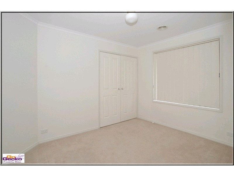 10 english grove, Jerrabomberra NSW 2619