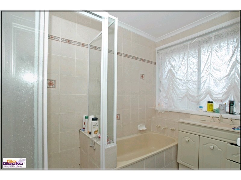 26 Waratah Street, Queanbeyan NSW 2620