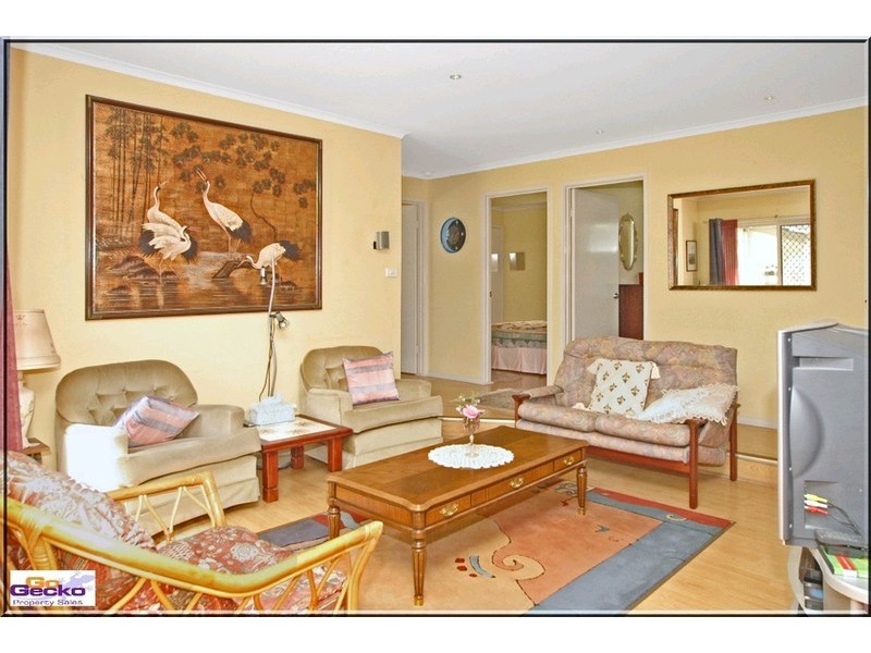 6/4-10 Brudenell Drive, Jerrabomberra NSW 2619