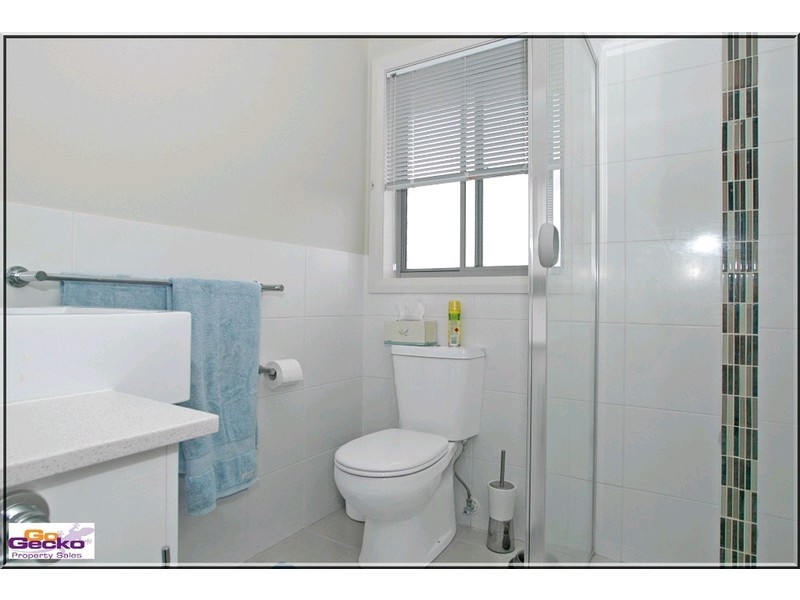 1/83-85 Tharwa Road, Queanbeyan NSW 2620