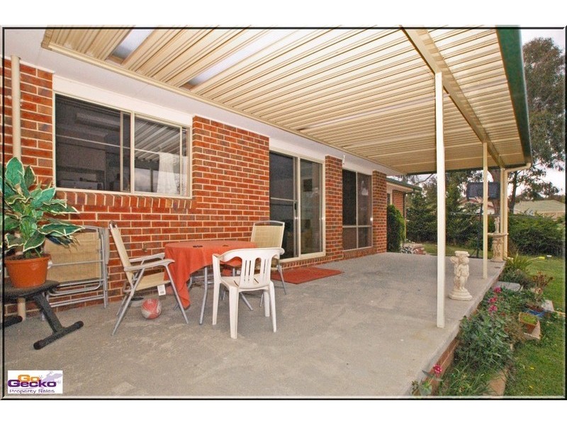 27 Hellmund Street, Queanbeyan NSW 2620