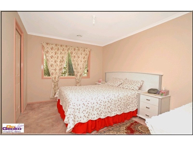 29 Hellmund Street, Queanbeyan NSW 2620