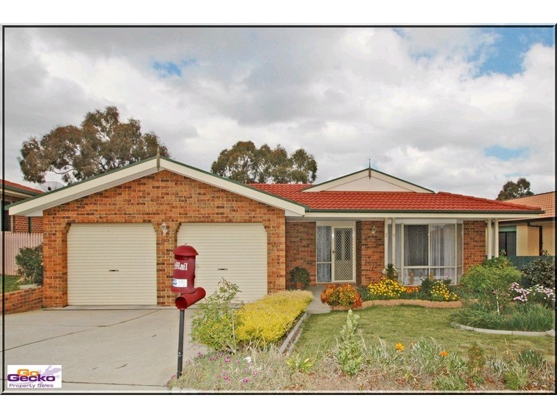 29 Hellmund Street, Queanbeyan NSW 2620