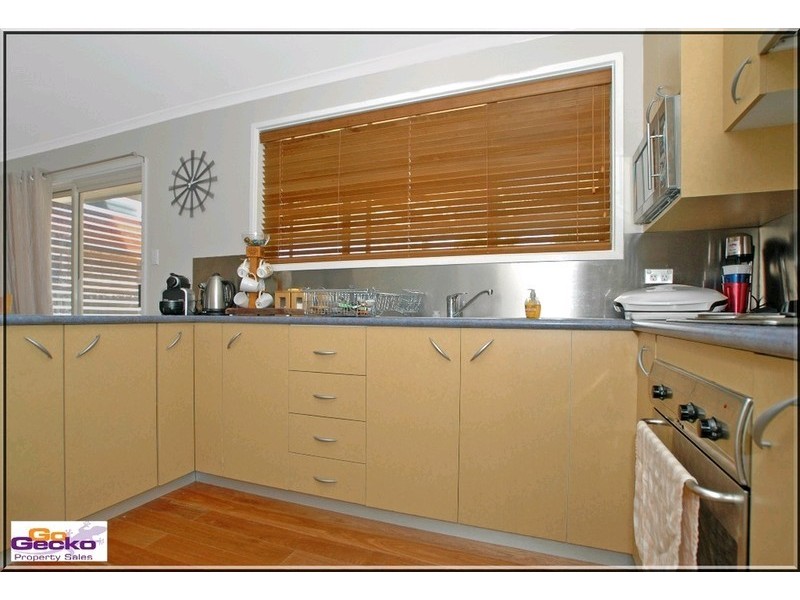 6 Gillman Place, Queanbeyan NSW 2620