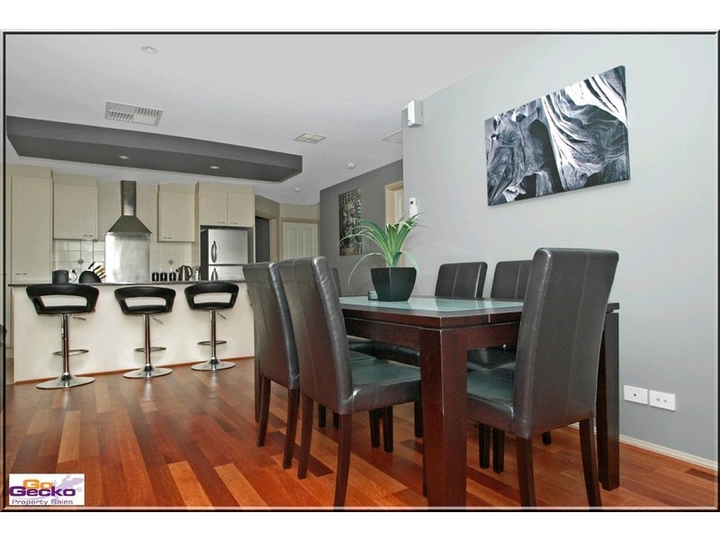 29 Bluestone Garden, Jerrabomberra NSW 2619