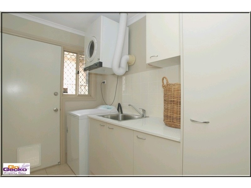 29 Bluestone Garden, Jerrabomberra NSW 2619