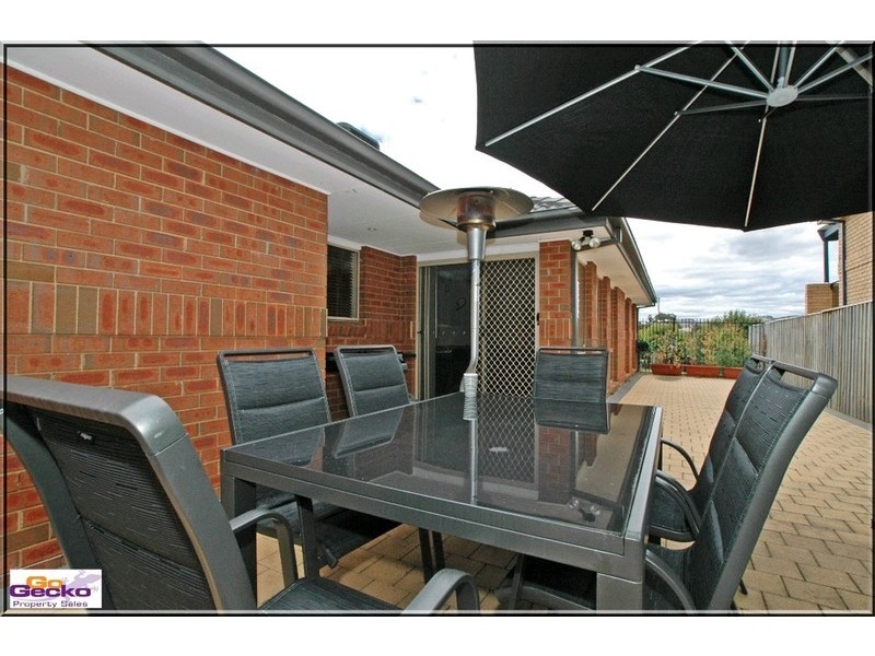 29 Bluestone Garden, Jerrabomberra NSW 2619