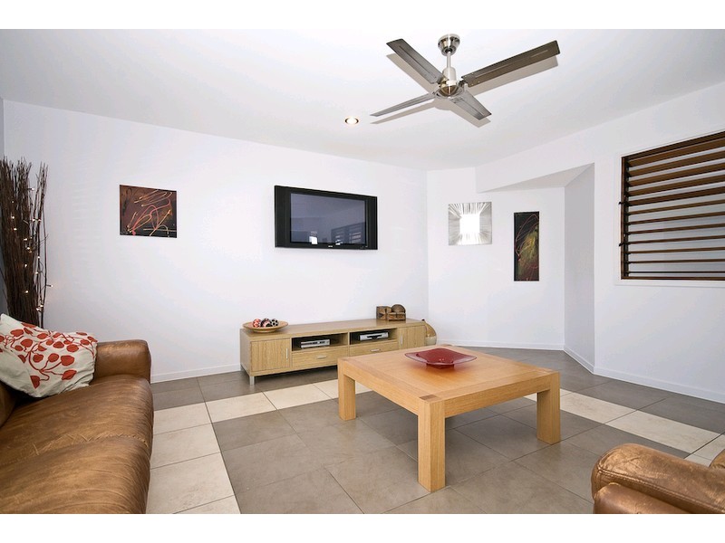 9 Ladners Court, Petrie QLD 4502