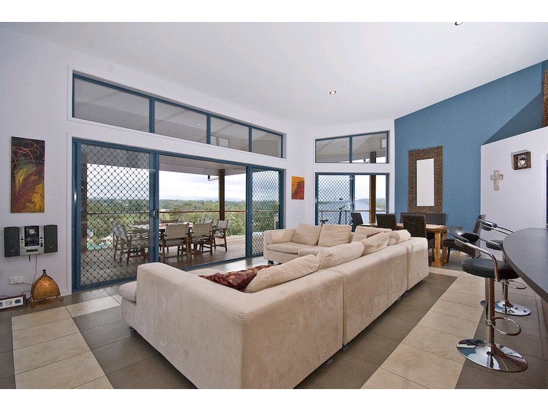 9 Ladners Court, Petrie QLD 4502