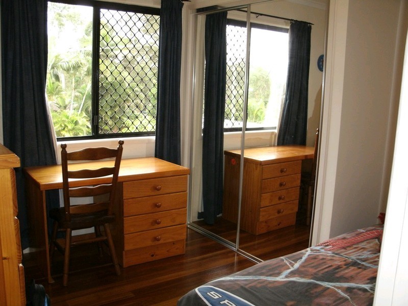 6 Lindfield Drive, Petrie QLD 4502