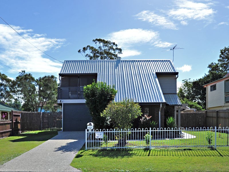42 Colonial Drive, Lawnton QLD 4501