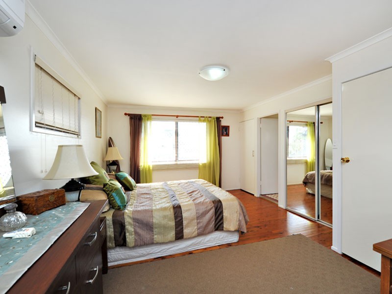 42 Colonial Drive, Lawnton QLD 4501