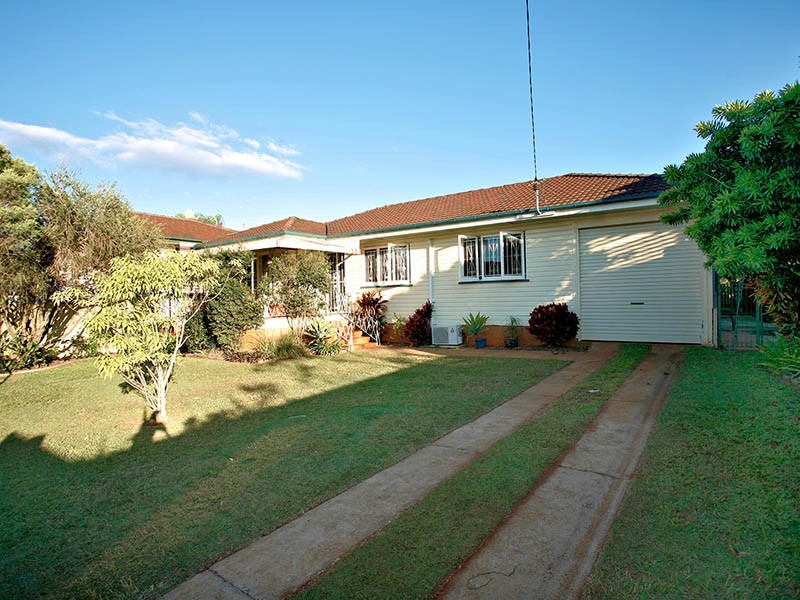 15 Cotton Street, Lawnton QLD 4501