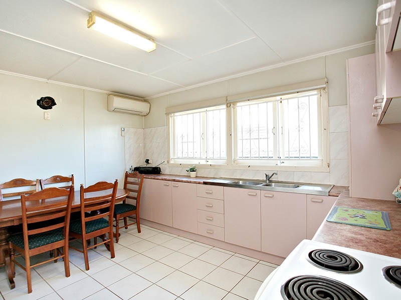 15 Cotton Street, Lawnton QLD 4501