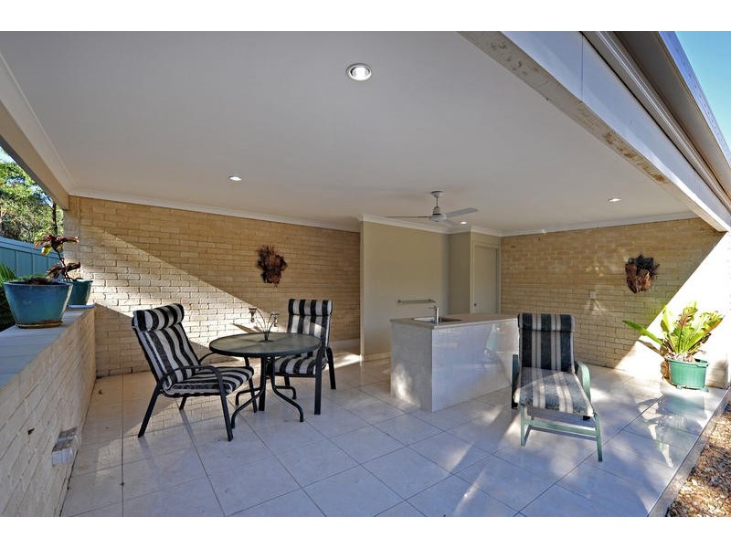 127 Corvus Drive, Cashmere QLD 4500