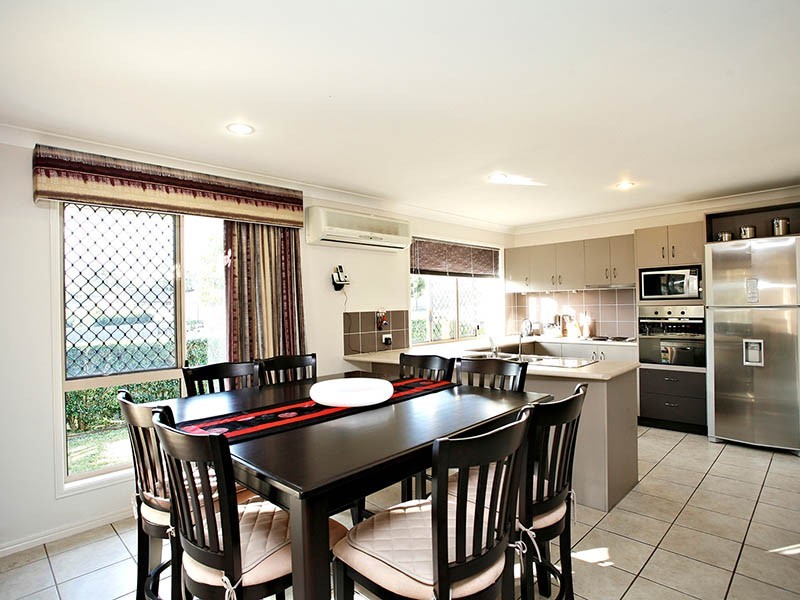 40 D’Aguilar Street, Petrie QLD 4502