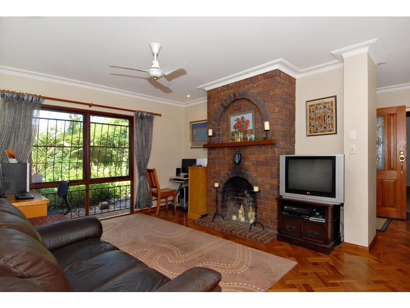 114 Todds Road, Lawnton QLD 4501