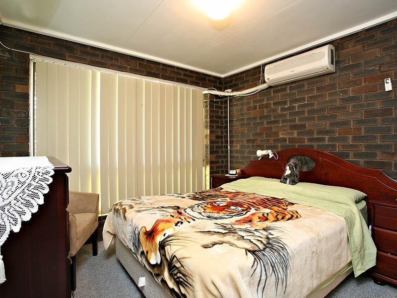 9 Palmer Parade, Strathpine QLD 4500