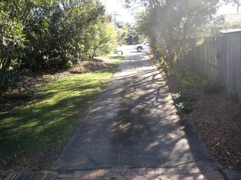 2/60 Rue Montaigne, Petrie QLD 4502