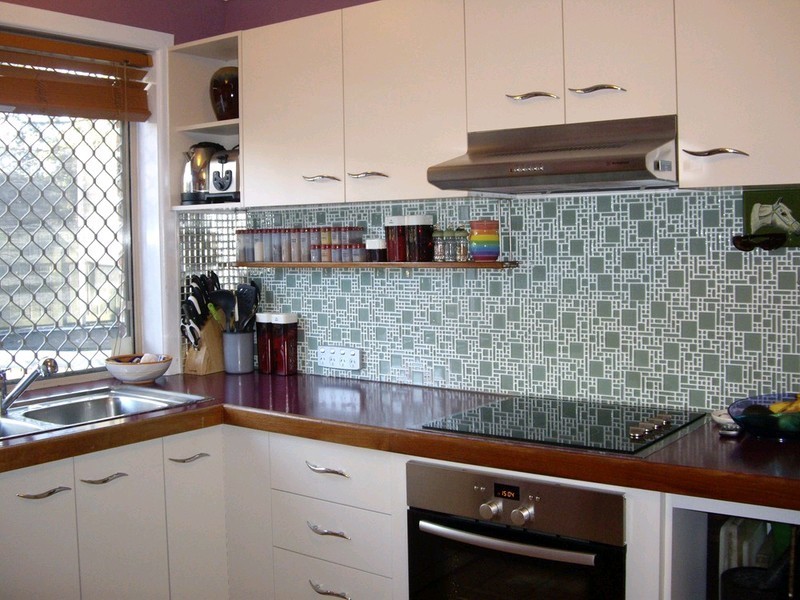 2/60 Rue Montaigne, Petrie QLD 4502