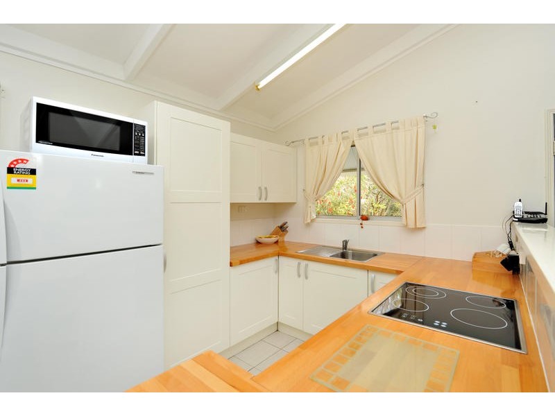 4 Connors Street, Petrie QLD 4502