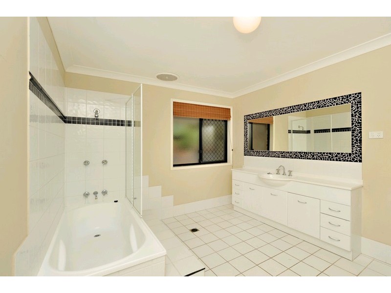 199 Youngs Crossing Road, Joyner QLD 4500