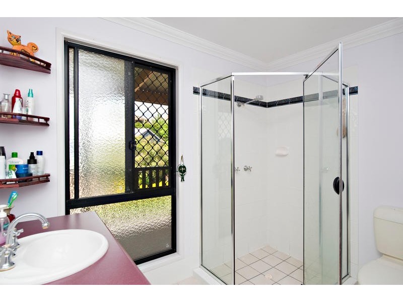 5 Midson Street, Petrie QLD 4502