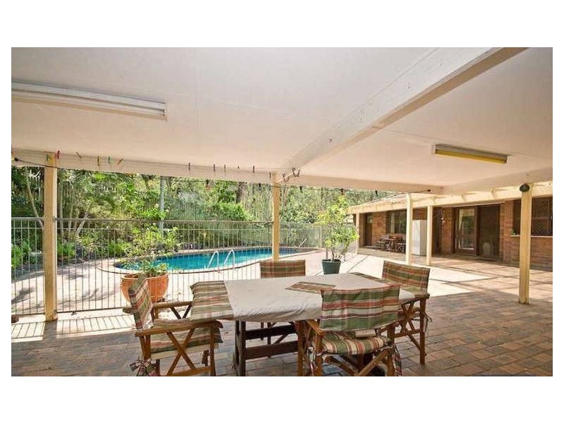 52 Whiteside Road, Whiteside QLD 4503