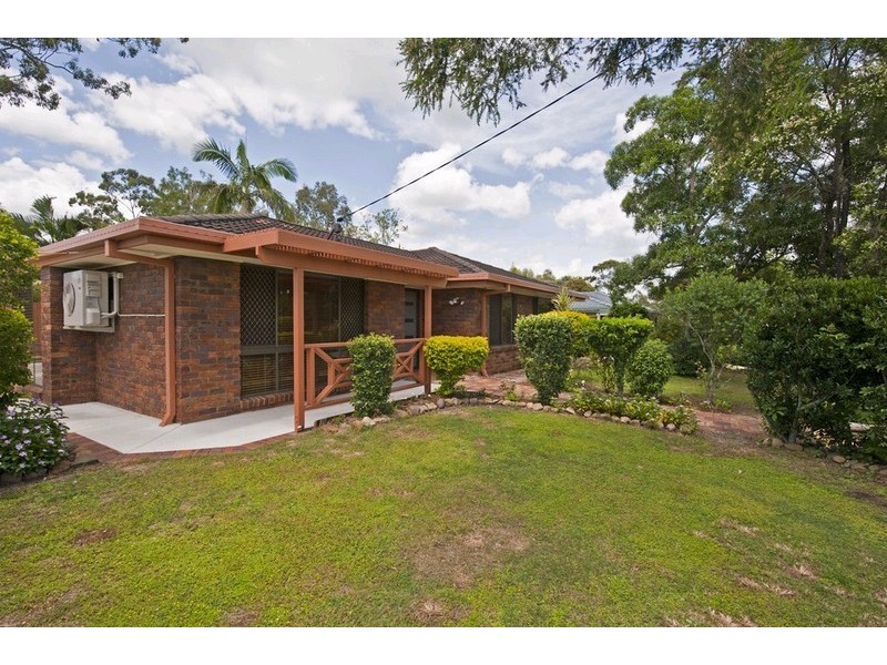 84 Frenchs Road, Petrie QLD 4502