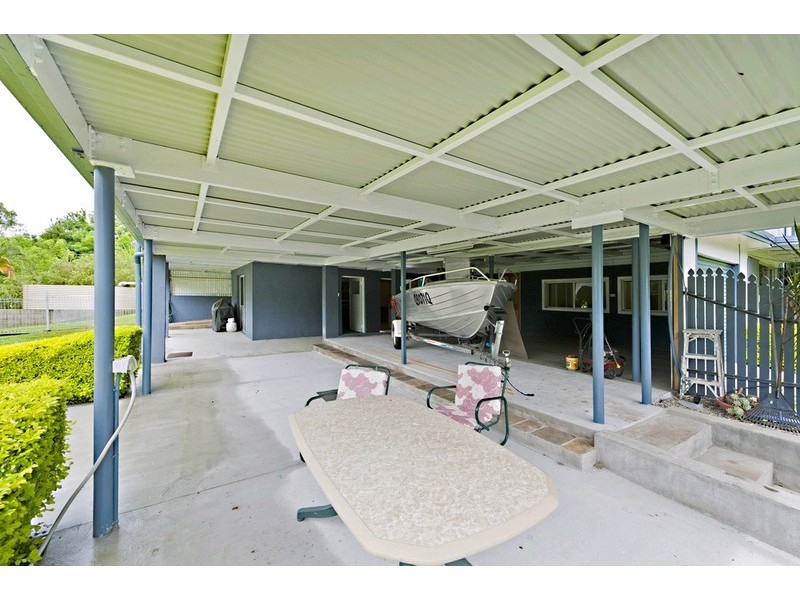 30 Vores Road, Whiteside QLD 4503