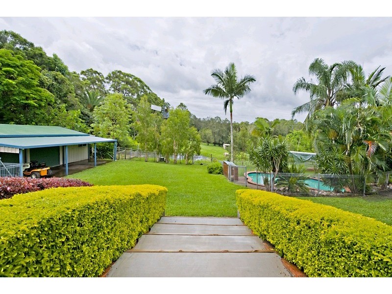 30 Vores Road, Whiteside QLD 4503