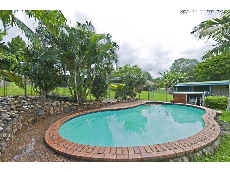30 Vores Road, Whiteside QLD 4503