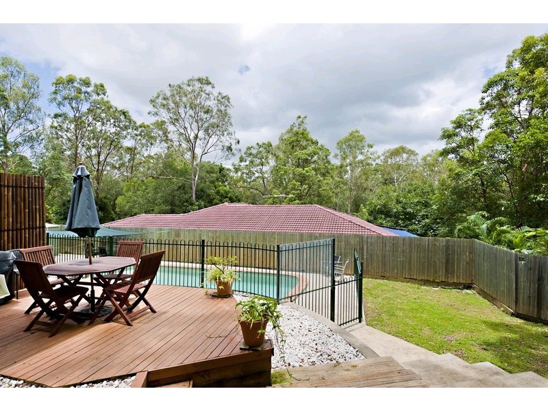 4 Lakeview Court, Joyner QLD 4500