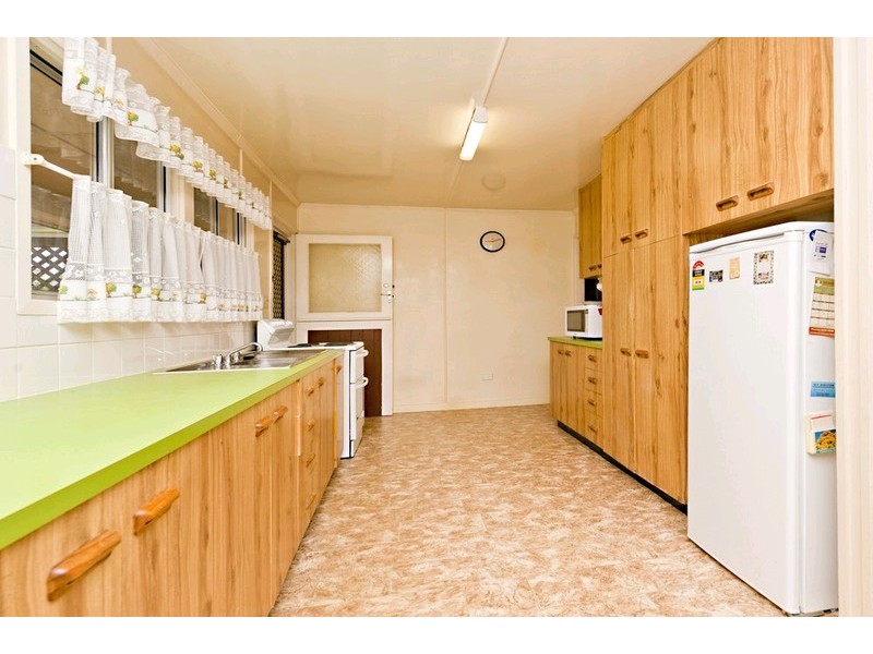 8 Cotton Street, Lawnton QLD 4501