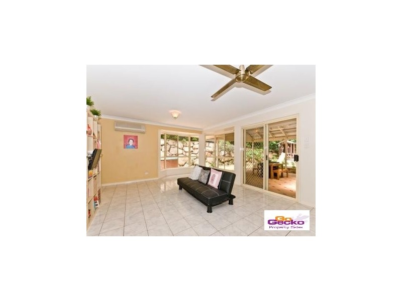 7 Lakeview Court, Joyner QLD 4500