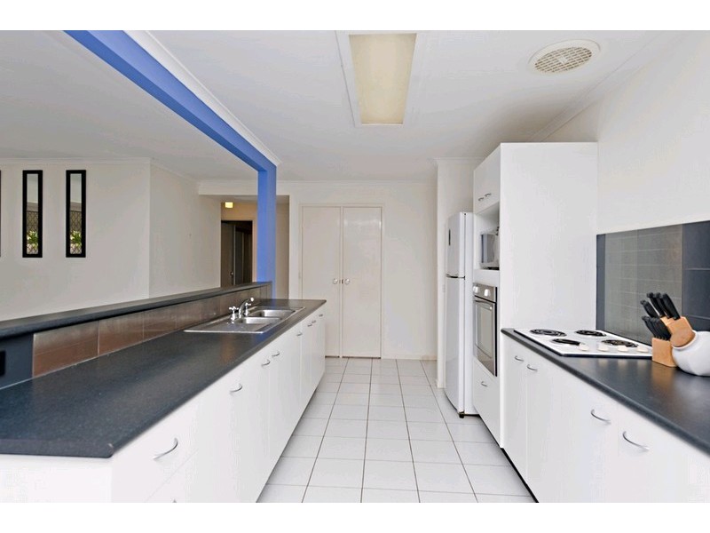 99 Rue Montaigne, Petrie QLD 4502