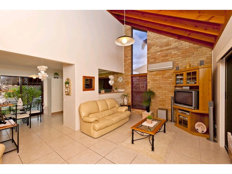 1/23 River Street, Petrie QLD 4502