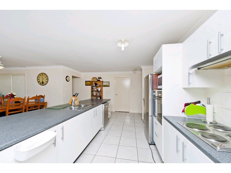 6 Halifax Court, Bray Park QLD 4500