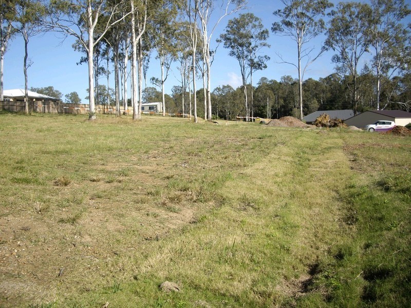 5 Mattie Lee Court, Joyner QLD 4500