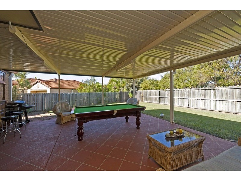 8 Trafalgar Court, Strathpine QLD 4500
