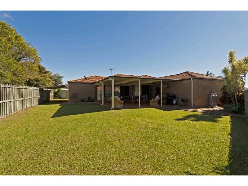 8 Trafalgar Court, Strathpine QLD 4500