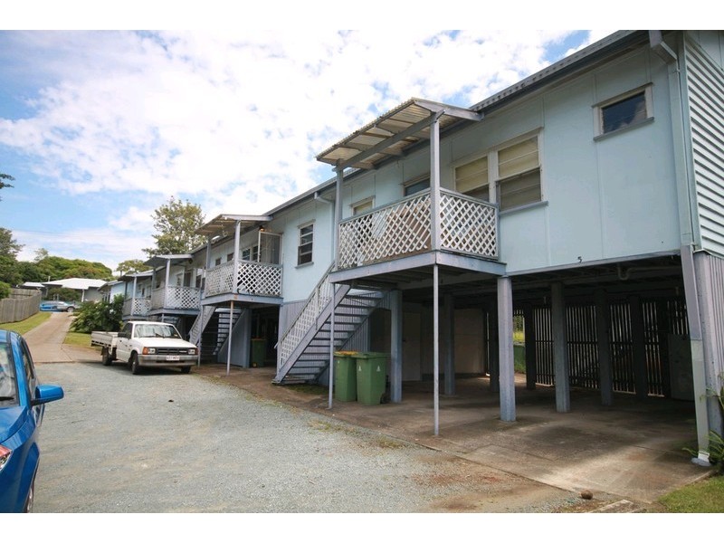 1079 Anzac Avenue, Petrie QLD 4502