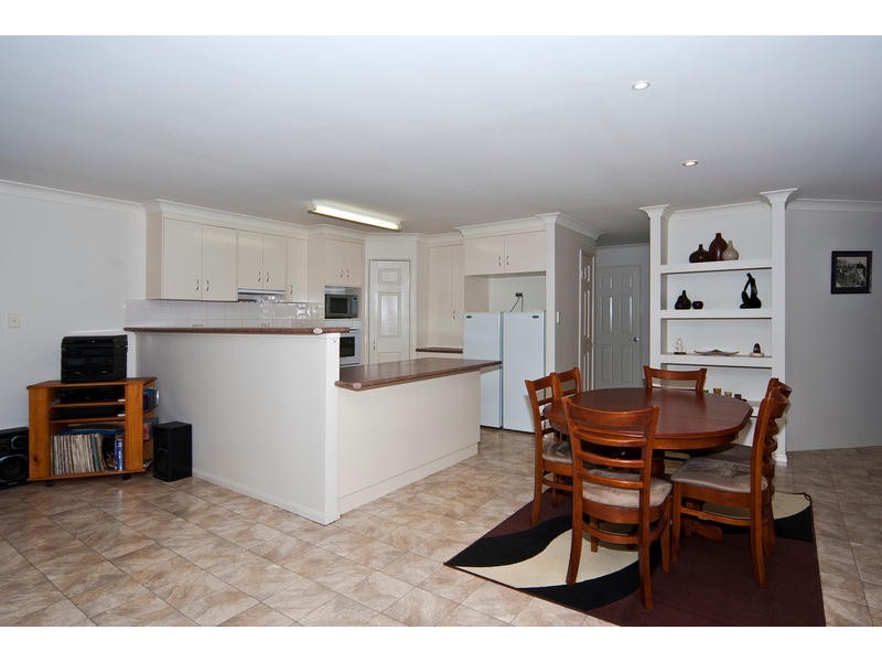 Hodgson Vale QLD 4352