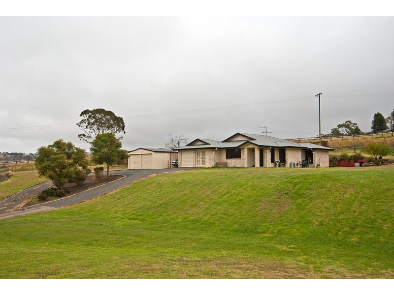 Hodgson Vale QLD 4352