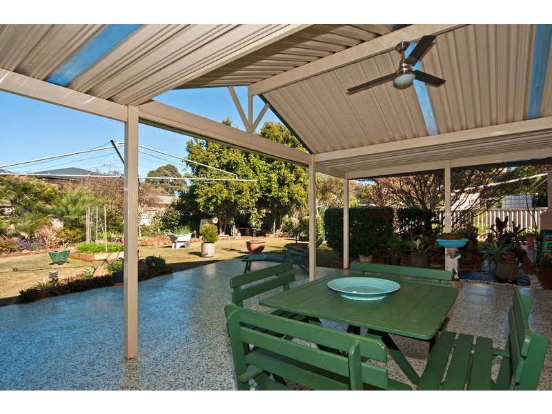 Centenary Heights QLD 4350