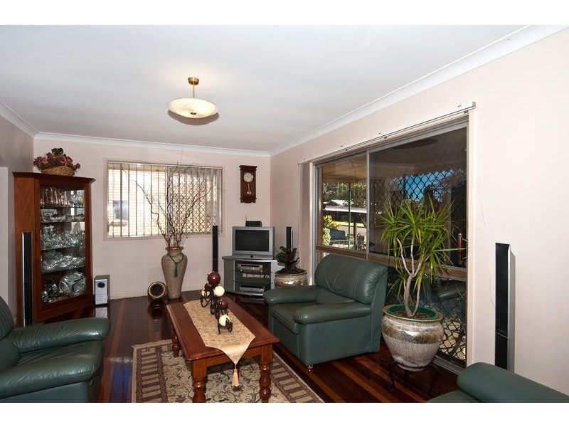 Centenary Heights QLD 4350