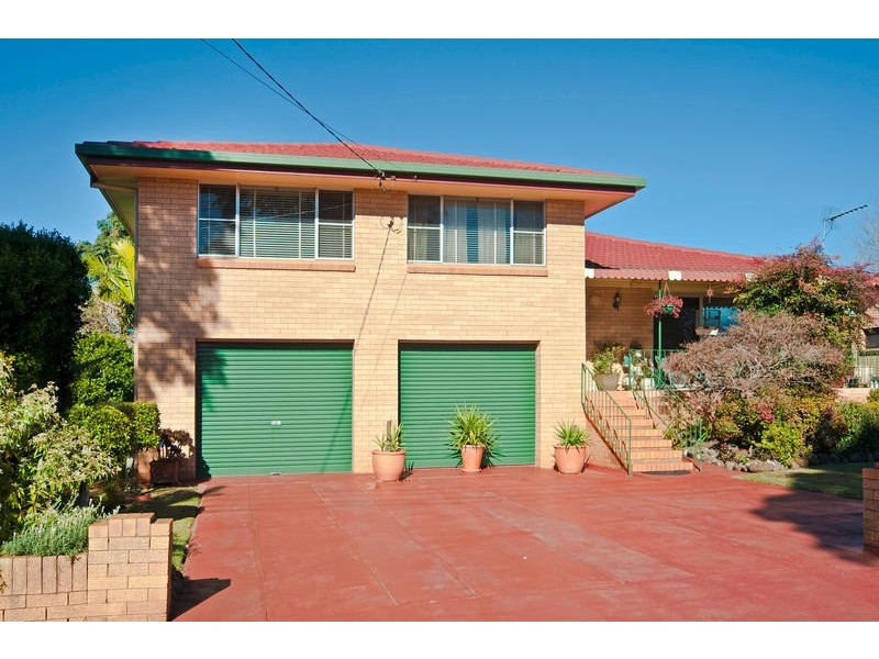 Centenary Heights QLD 4350