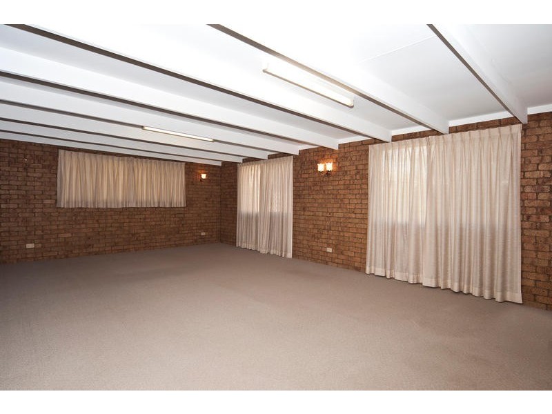 Centenary Heights QLD 4350