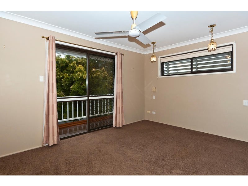 Centenary Heights QLD 4350