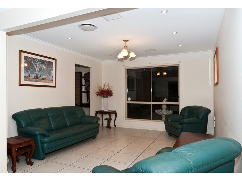 Middle Ridge QLD 4350